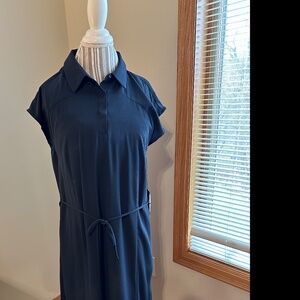 NWT Simply Vera Crepe Dress